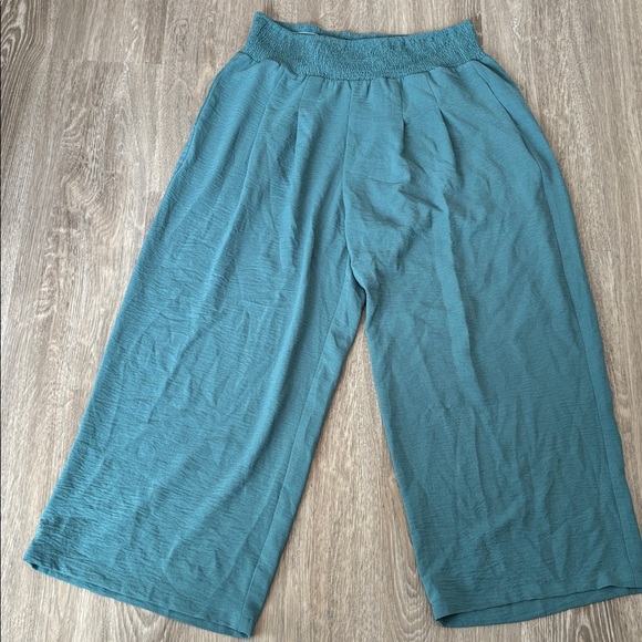 Women's Teal Wide-Leg Pants - Picture 6 of 6